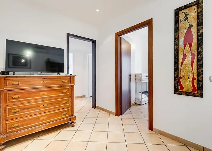 Bbl - Malatesta! 2 Bedrooms *